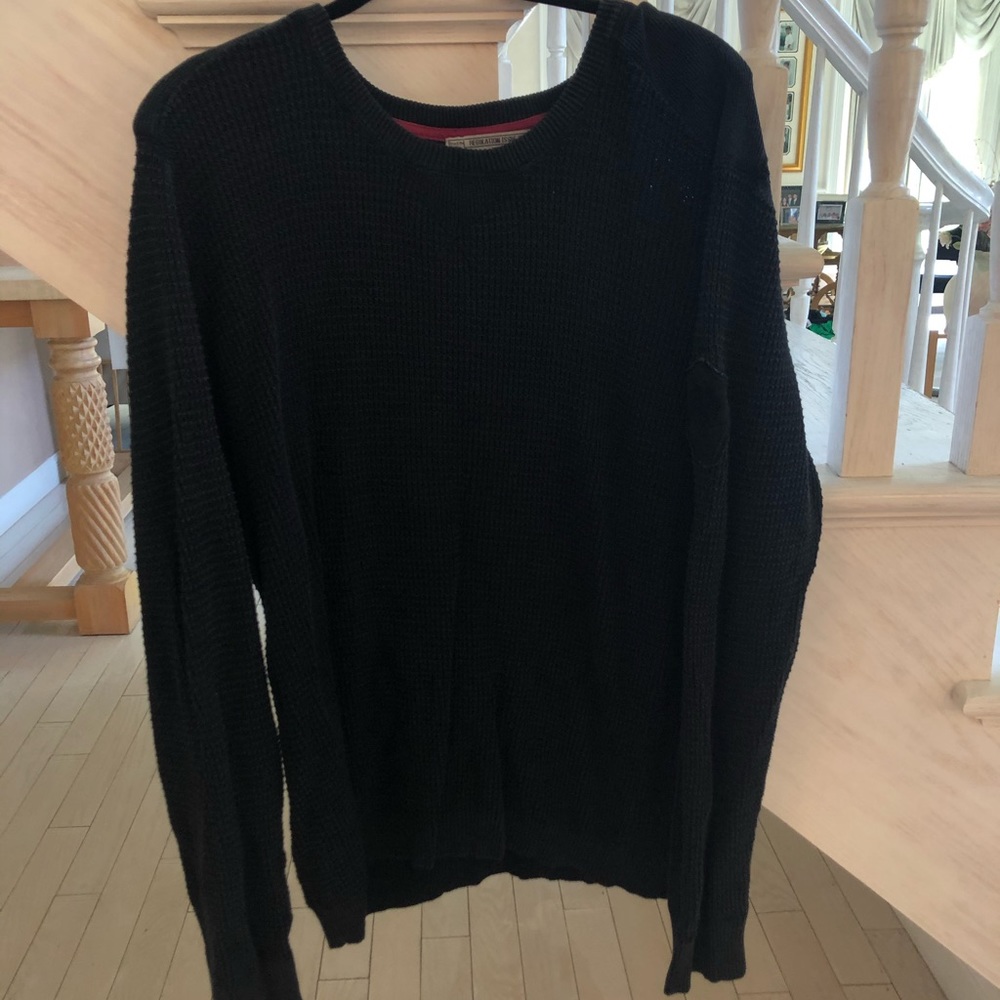 Men’s Lucky brand black sweater